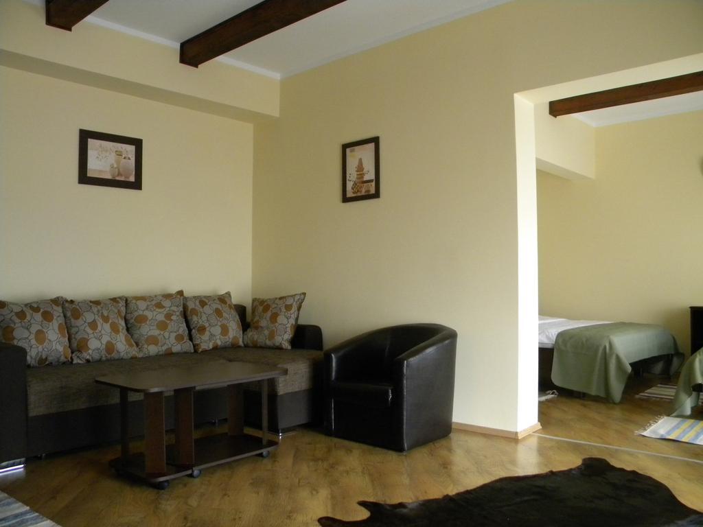 Pensiunea Mason'S Risnov Room photo